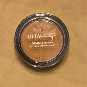Ulta Beauty Matte Bronzer with a Natural-Looking Finish in Warm Color-Brand New